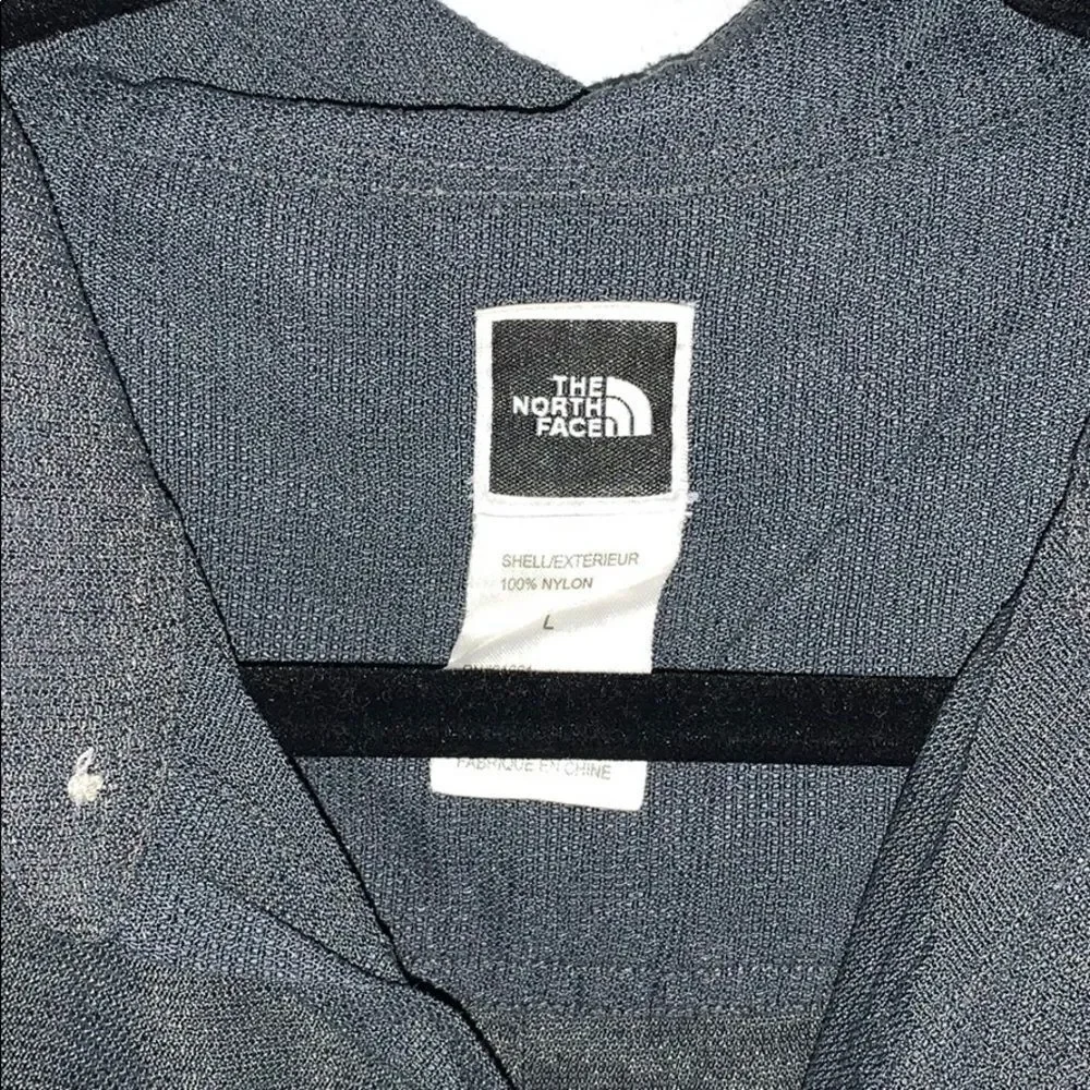 GUC MEN’S THE NORTH FACE SHORT SLEEVED SHIRT